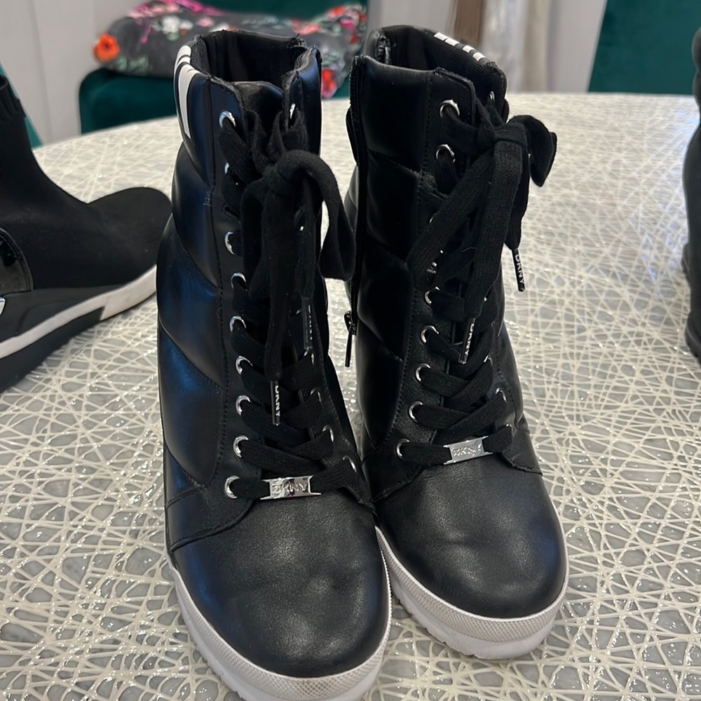 DKNY black and white wedge boots laced